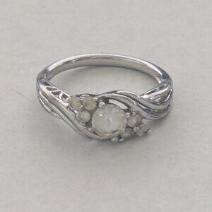 SUN 925 Sterling Silver Clear Stone Ring Size 7